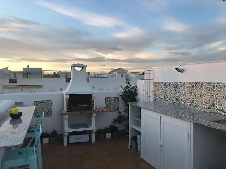 Apartment With Sunny Private Rooftop Terrace Vera 0*,