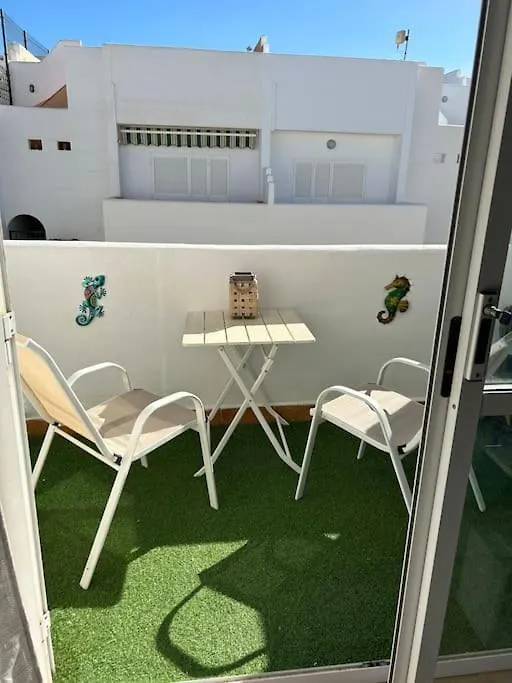 Apartment With Sunny Private Rooftop Terrace Vera