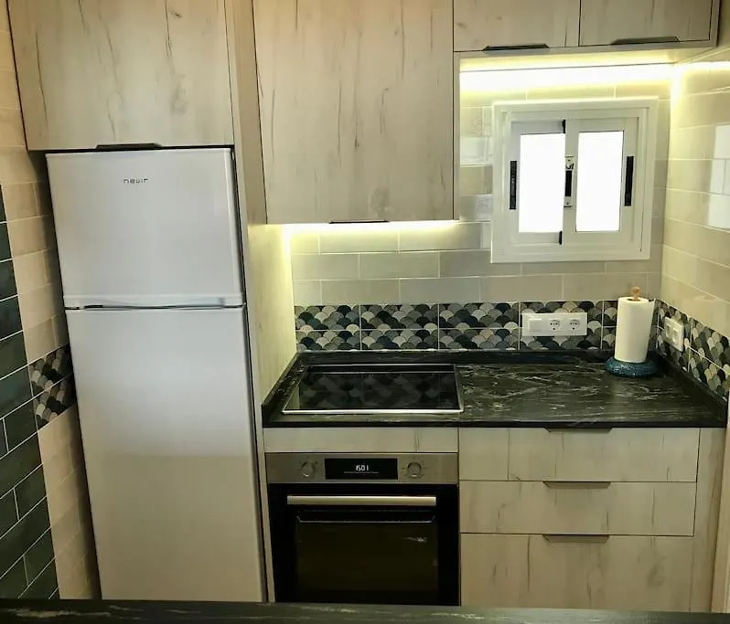 Apartment With Sunny Private Rooftop Terrace Vera